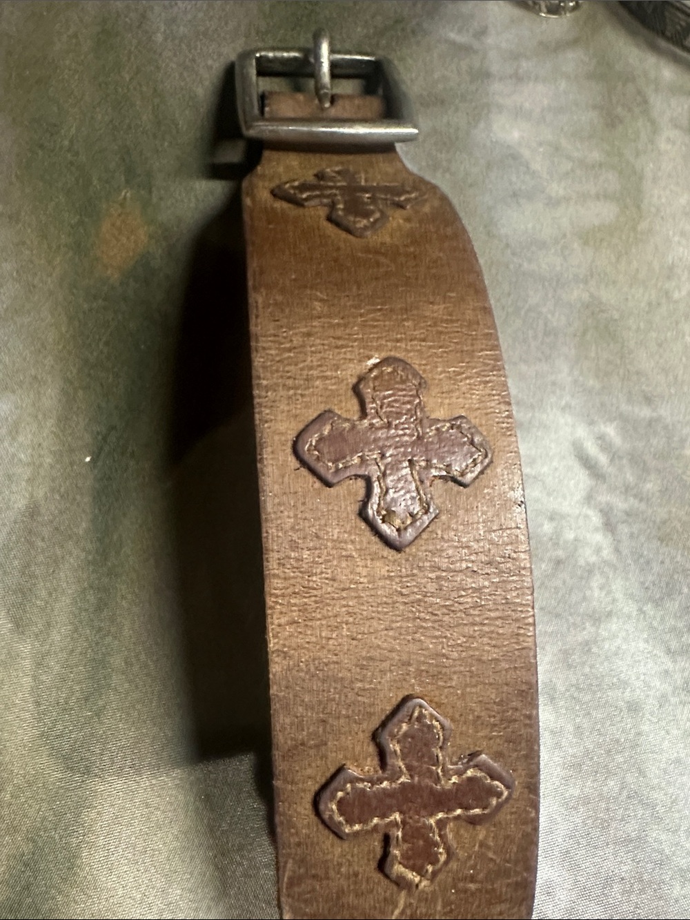 Brown Leather Men’s 10” bracelet with Cross Embossing